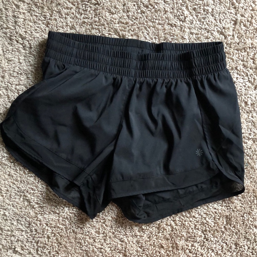 Athleta Mesh Racer Run Short 4”